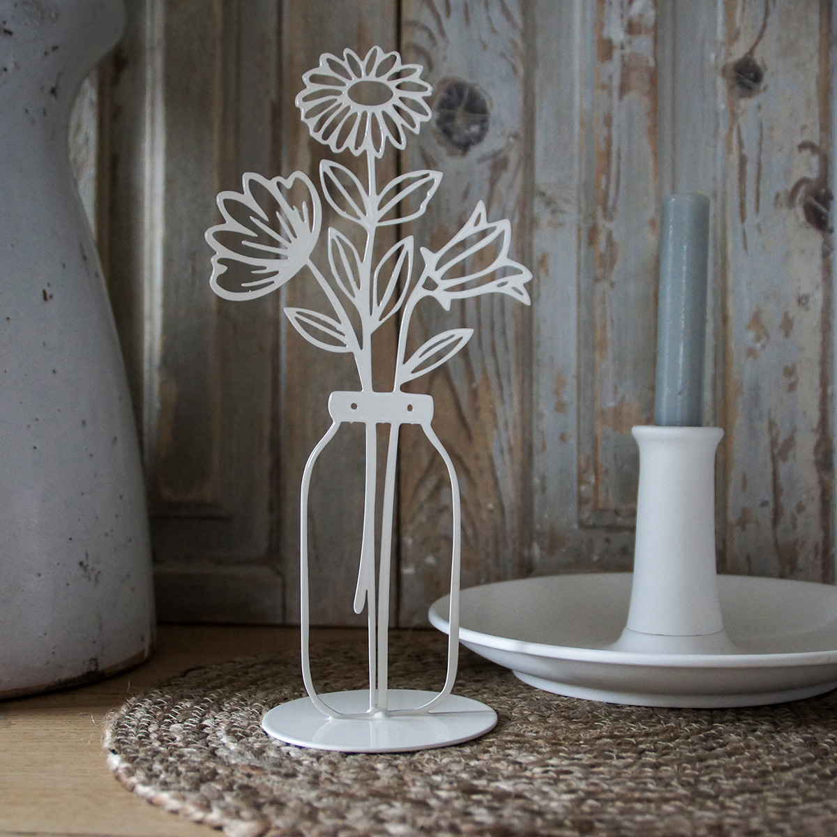 Blumenvase mit Blumenstrauß aus Metall in 4 Farben