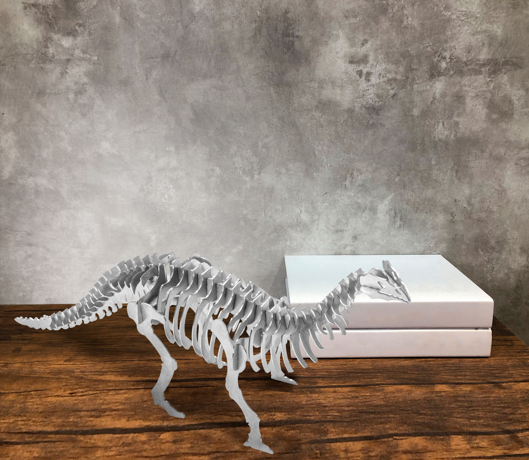 Metalltier -Brontosaurier  zum Zusammenstecken aus gebürstetem Edelstahl